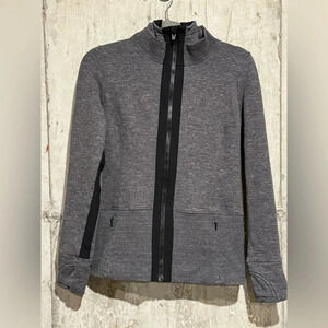 Athleta Women’s Victory Fitted Hoodie Full Zip Jacket Grey Black Pockets XS